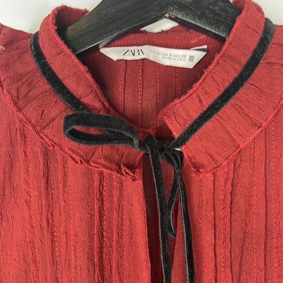 Zara VintageStyle Burgundy and black Longsleeved top size Small - Picture 4 of 12
